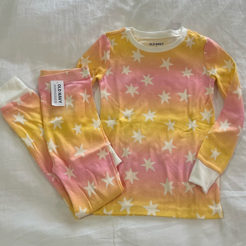 Old Navy Kids Pajama Set with Pink and Yellow Stars (5T)